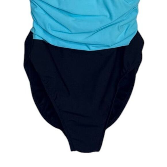 Trimshaper Swimsuit Women‎ 10 Teal Blue Beach Vacation Resort Cruise Summer Sand - Picture 3 of 7